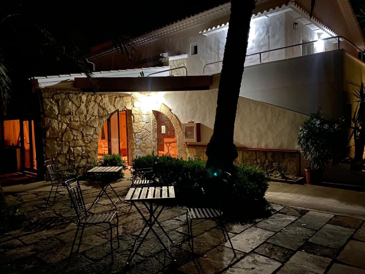 Hostal Residencia Alma Puerto de Alcúdia Exterior foto